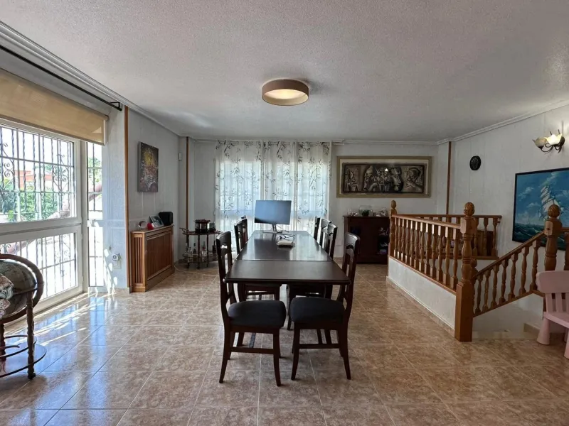 LUXURY DETACHED VILLA WITH PRIVATE POOL IN LOS BALCONES — LARGE PLOT & FULL PRIVACY