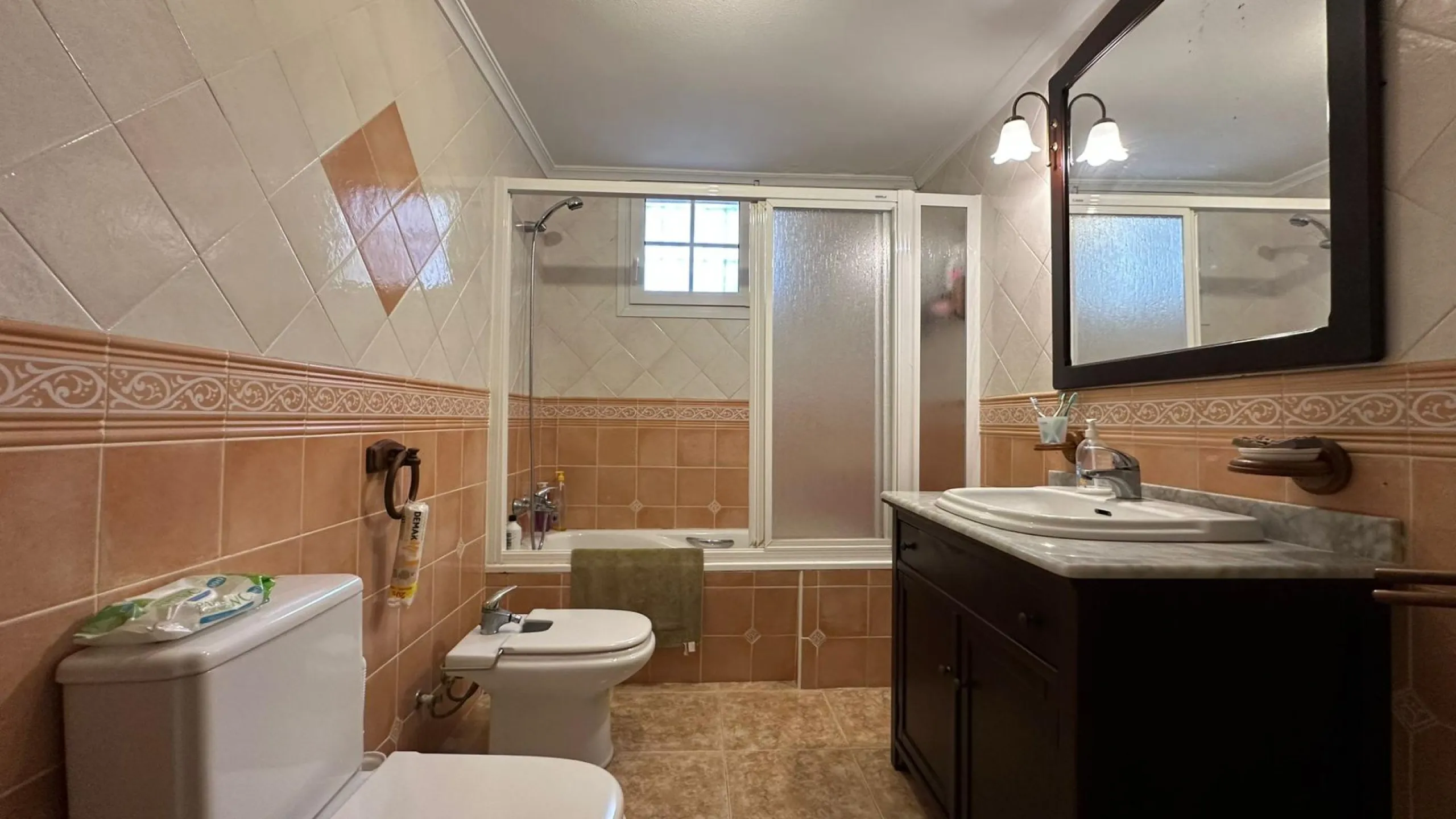 LUXURY DETACHED VILLA WITH PRIVATE POOL IN LOS BALCONES — LARGE PLOT & FULL PRIVACY