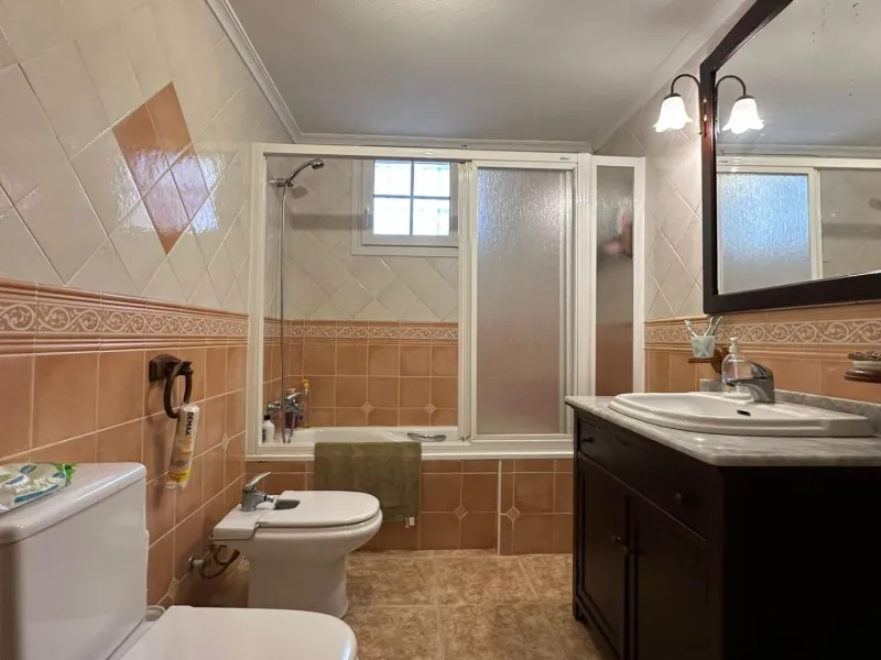 LUXURY DETACHED VILLA WITH PRIVATE POOL IN LOS BALCONES — LARGE PLOT & FULL PRIVACY