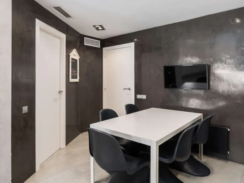 Ático dúplex con gran terraza y piscina privada en Sarria, Barcelona