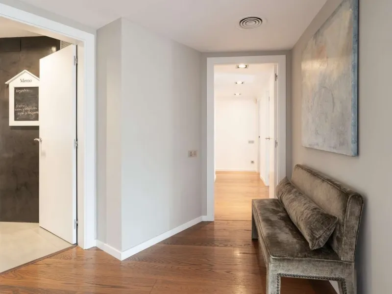 Ático dúplex con gran terraza y piscina privada en Sarria, Barcelona