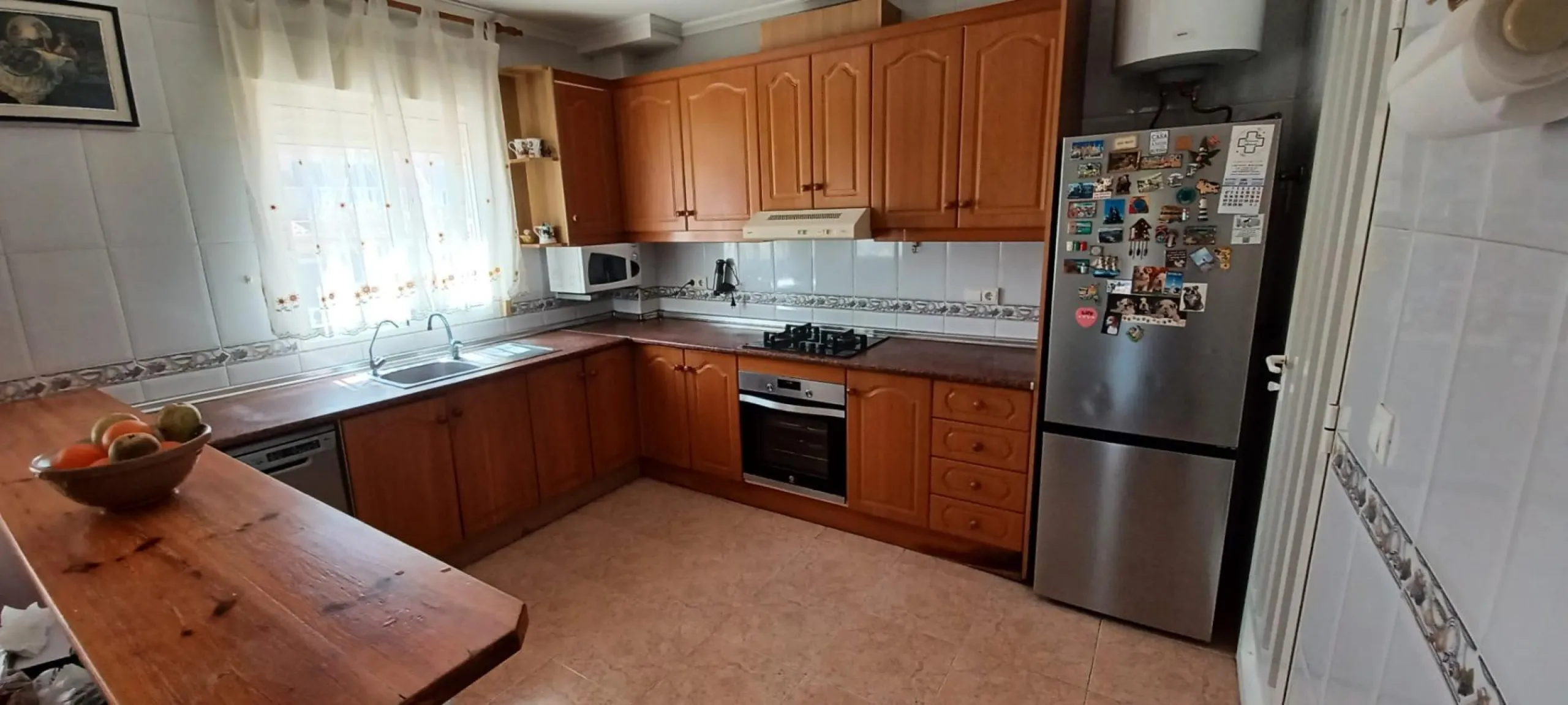 3 BEDROOM, 2 BATHROOM TOWNHOUSE WITH POOL IN ORIHUELA COSTA