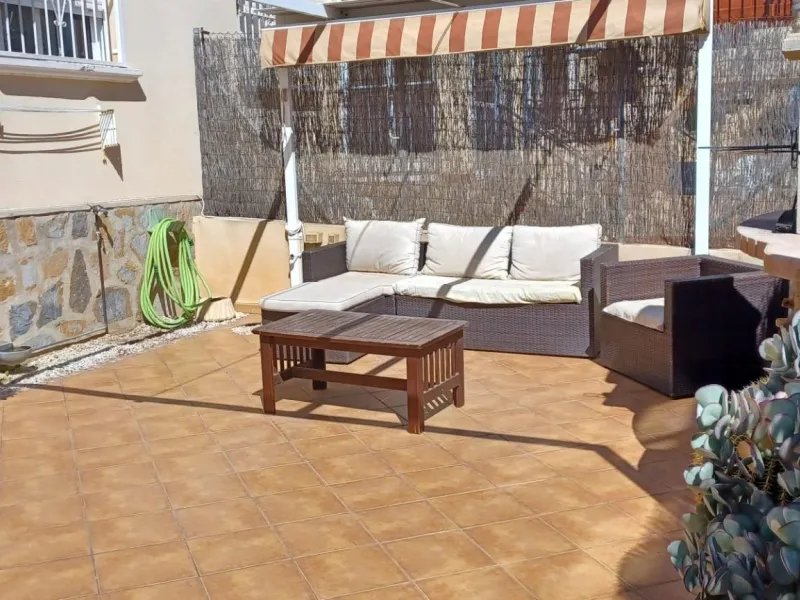 3 BEDROOM, 2 BATHROOM TOWNHOUSE WITH POOL IN ORIHUELA COSTA