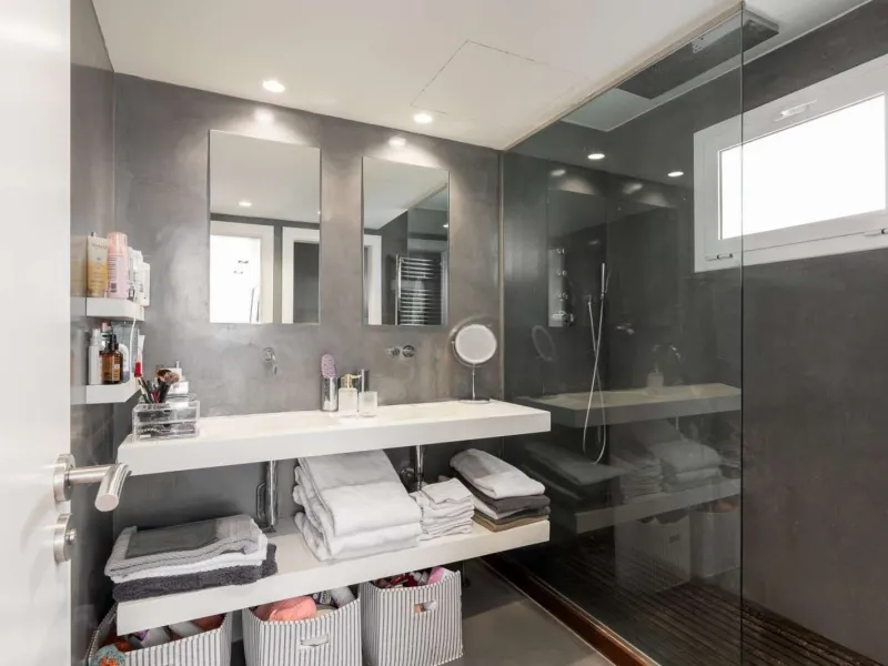 Ático dúplex con gran terraza y piscina privada en Sarria, Barcelona