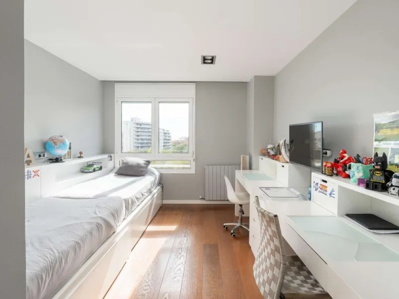 Ático dúplex con gran terraza y piscina privada en Sarria, Barcelona