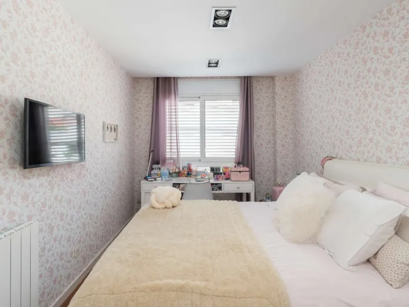 Ático dúplex con gran terraza y piscina privada en Sarria, Barcelona