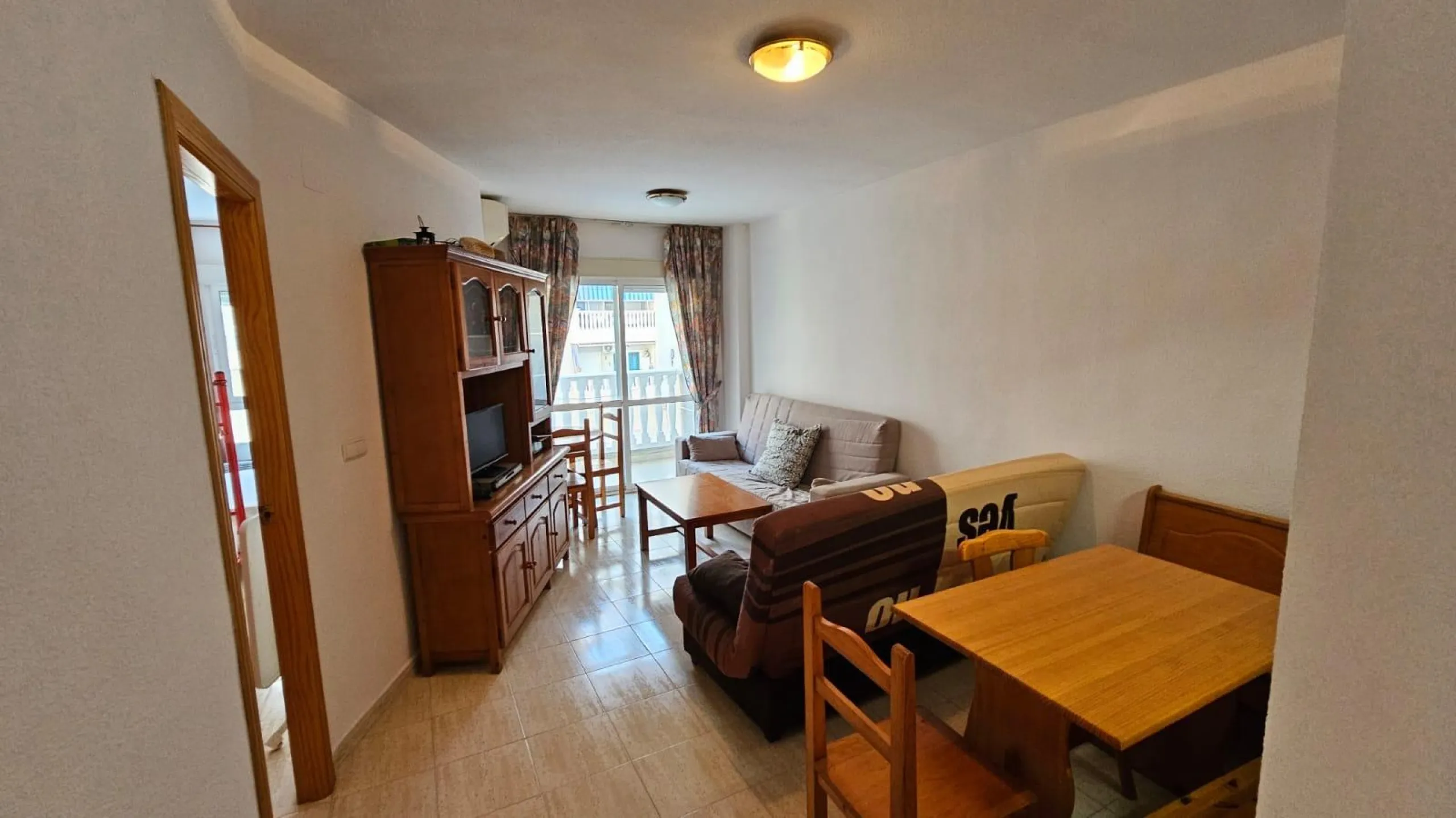 Acogedor Apartamento en Torrevieja, Ideal para Inversión 🌊🏡
