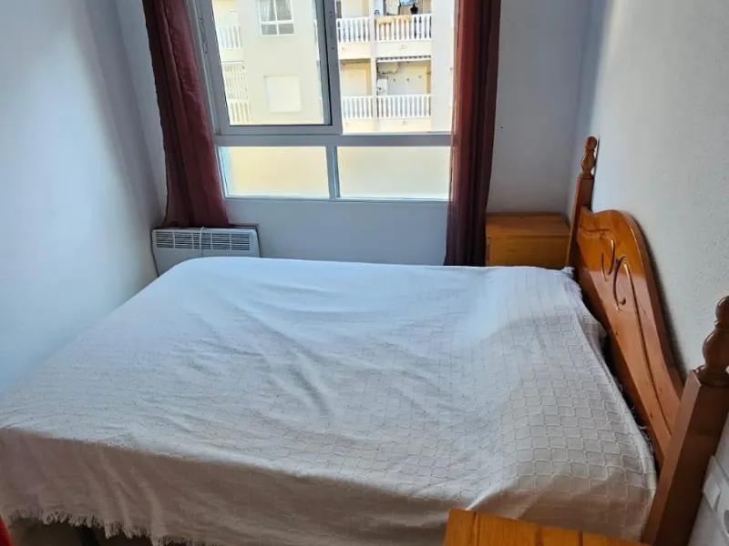 Acogedor Apartamento en Torrevieja, Ideal para Inversión 🌊🏡
