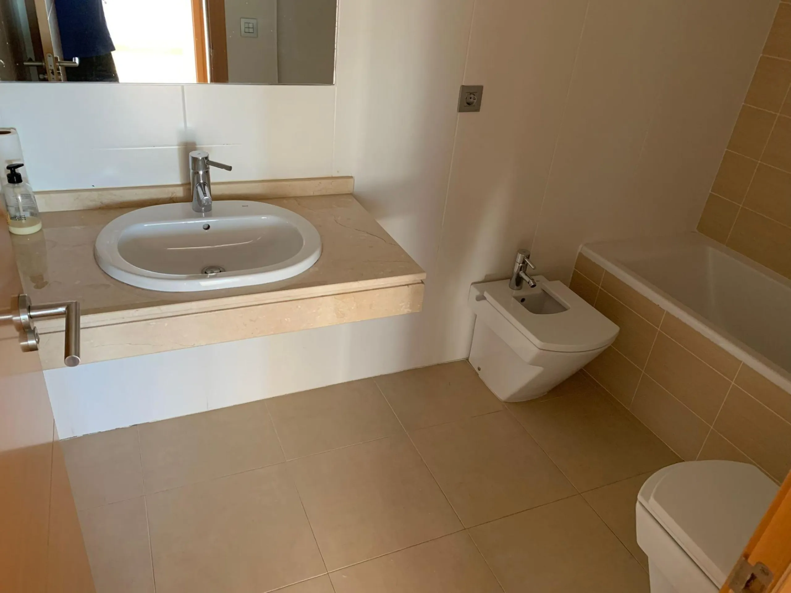 ✨ ÁTICO DE LUJO EN PAU 5 CON SOLÁRIUM PRIVADO Y VISTAS AL CASTILLO ✨