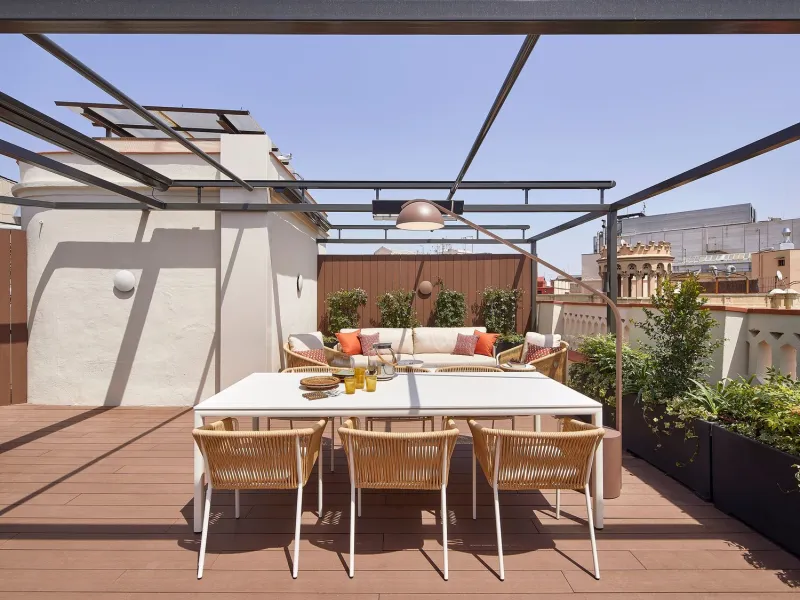Ático con terraza privada y piscina en Barcelona, Eixample