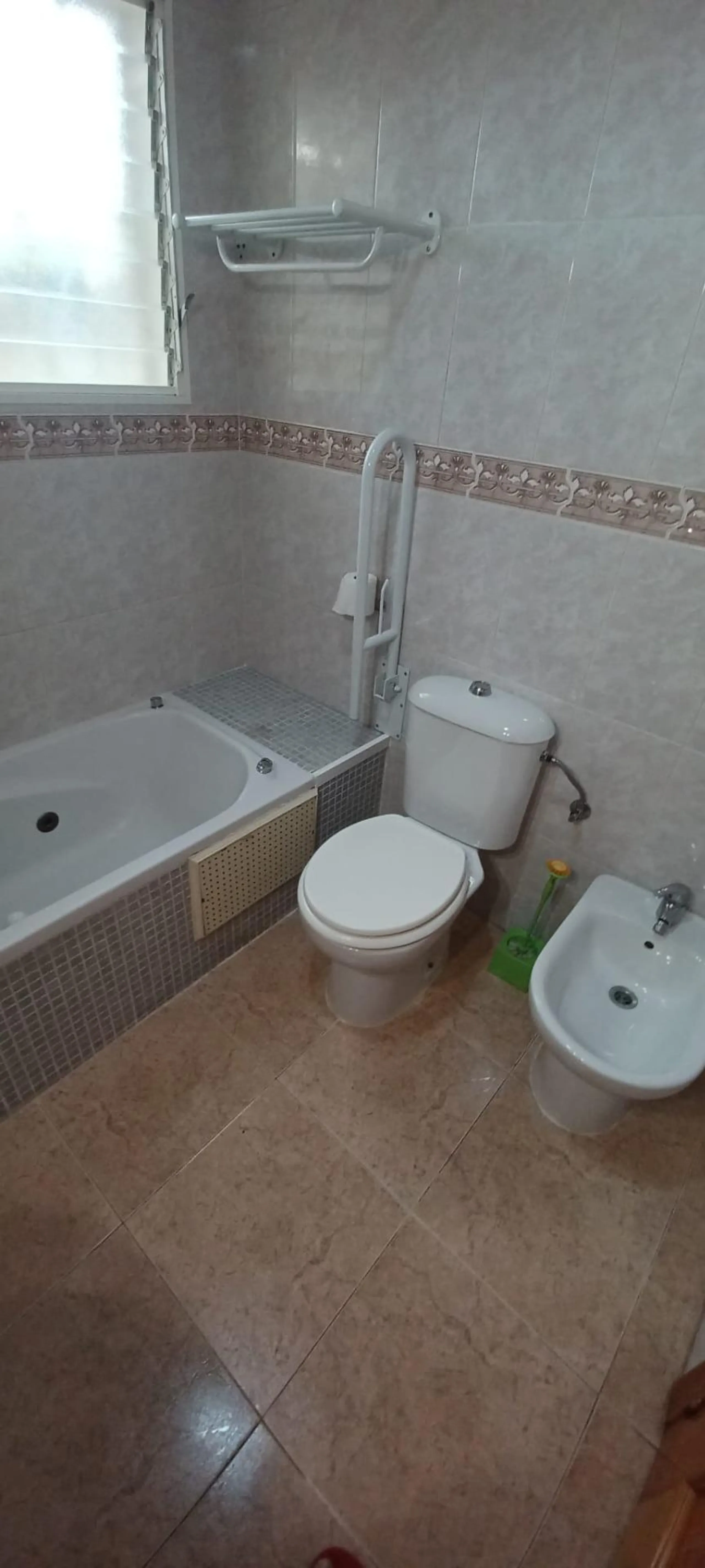 GREAT GROUND FLOOR BUNGALOW IN ORIHUELA COSTA: 3 BED, 2 BATH