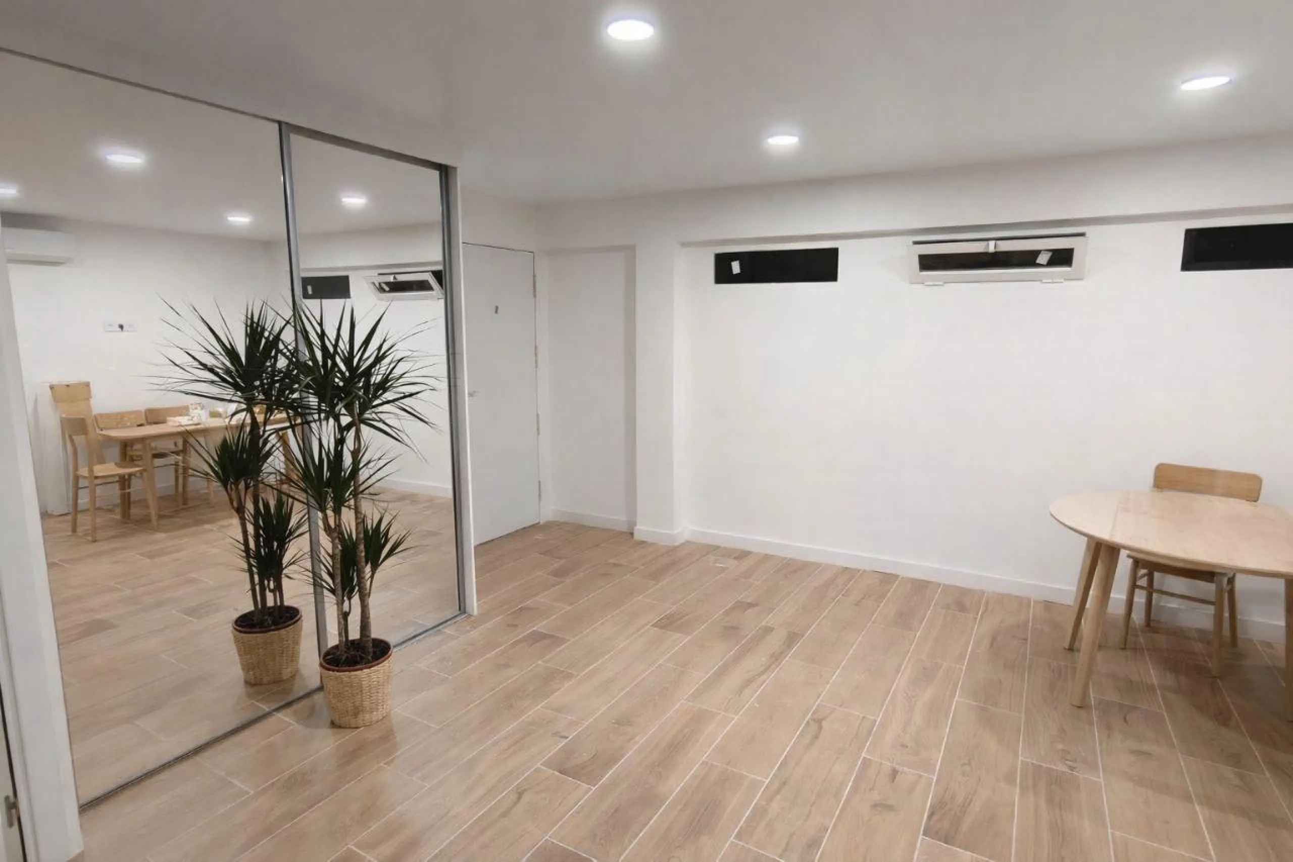 Great investment — 3-bedroom apartment in Manises (Valencia)