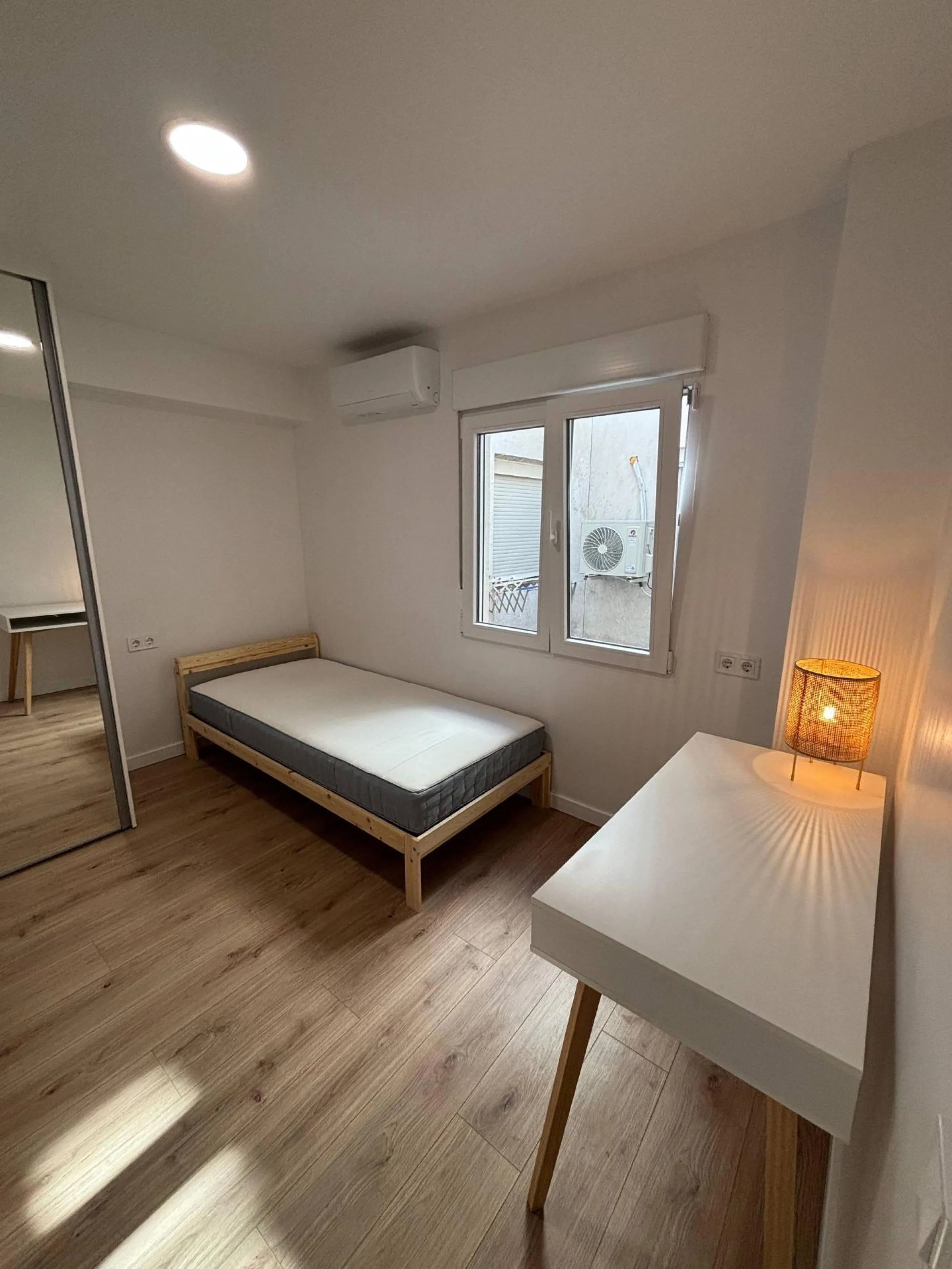 Great investment — 3-bedroom apartment in Manises (Valencia)