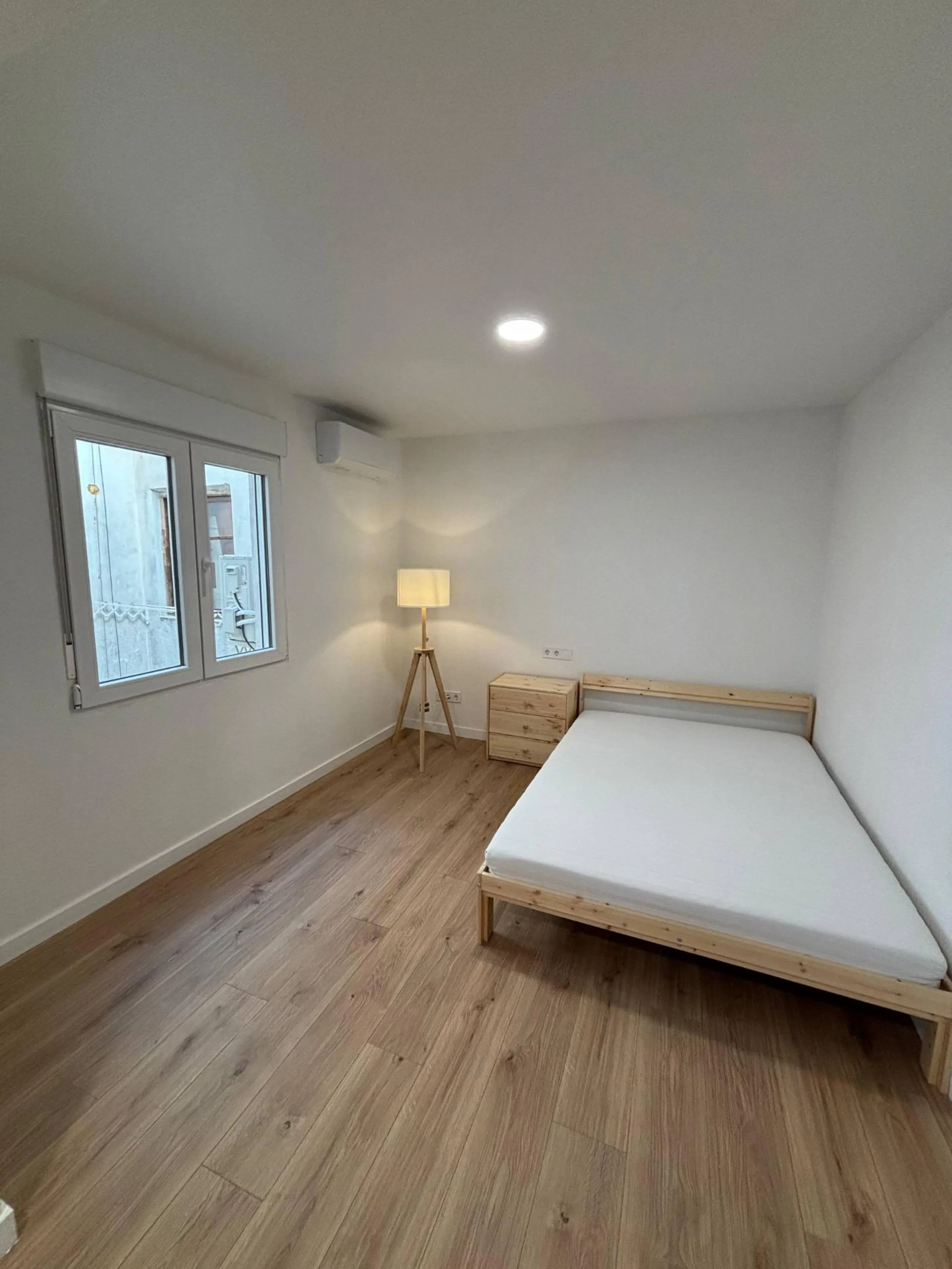 Great investment — 3-bedroom apartment in Manises (Valencia)