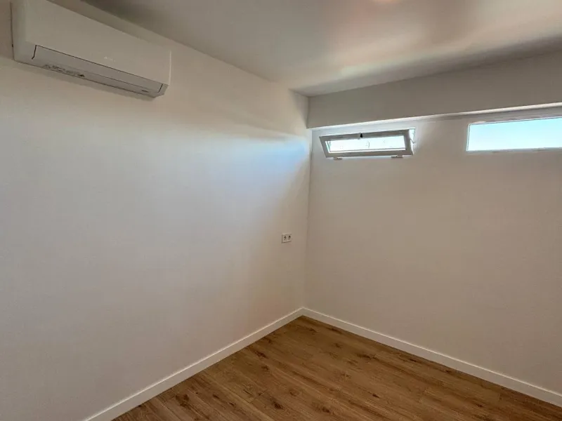 Great investment — 3-bedroom apartment in Manises (Valencia)