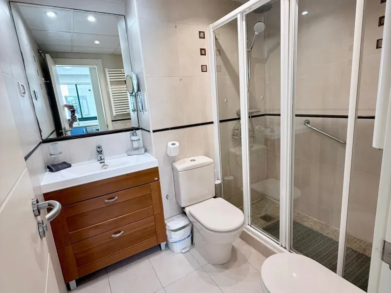 APARTAMENTO CON LICENCIA TURISTICA Y VISTAS AL MAR EN RINCON DE LOIX