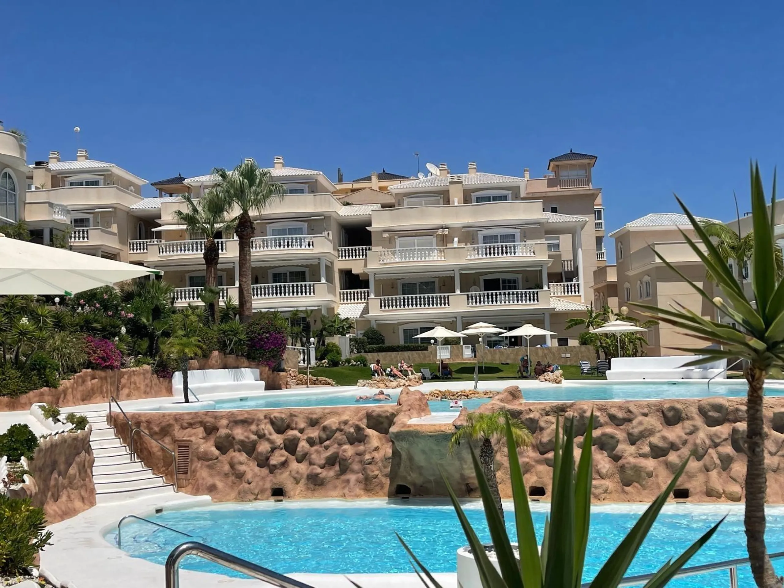 Unique Opportunity: Apartment in Guardamar del Segura, El Moncayo Playa for €250,000