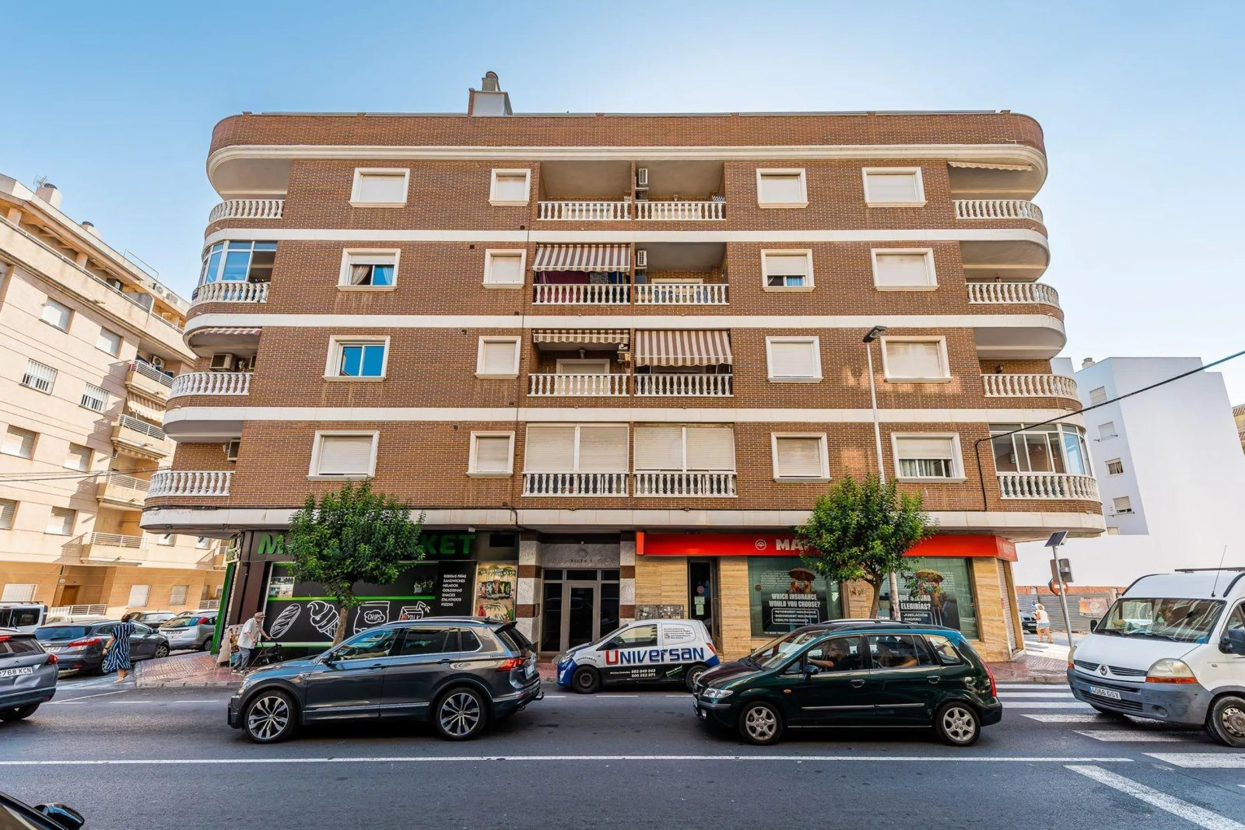 PISO DE 3 DORMITORIOS. 102M2. A 600 M DE LA PLAYA DEL ACEQUIÓN JUNTO AL PARQUE DE LAS NACIONES