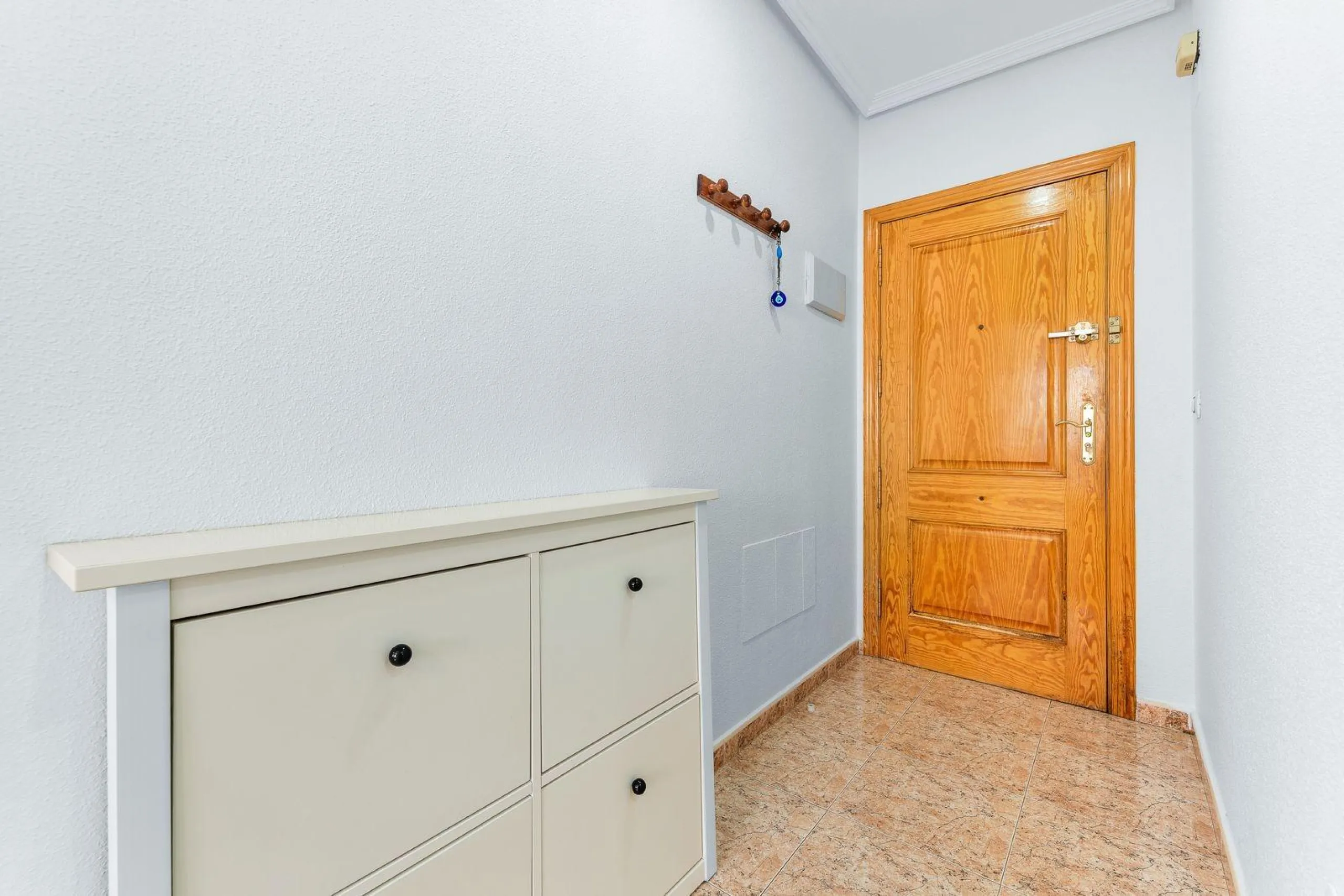 PISO DE 3 DORMITORIOS. 102M2. A 600 M DE LA PLAYA DEL ACEQUIÓN JUNTO AL PARQUE DE LAS NACIONES