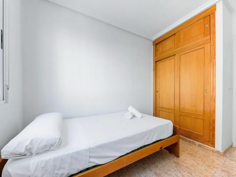 PISO DE 3 DORMITORIOS. 102M2. A 600 M DE LA PLAYA DEL ACEQUIÓN JUNTO AL PARQUE DE LAS NACIONES