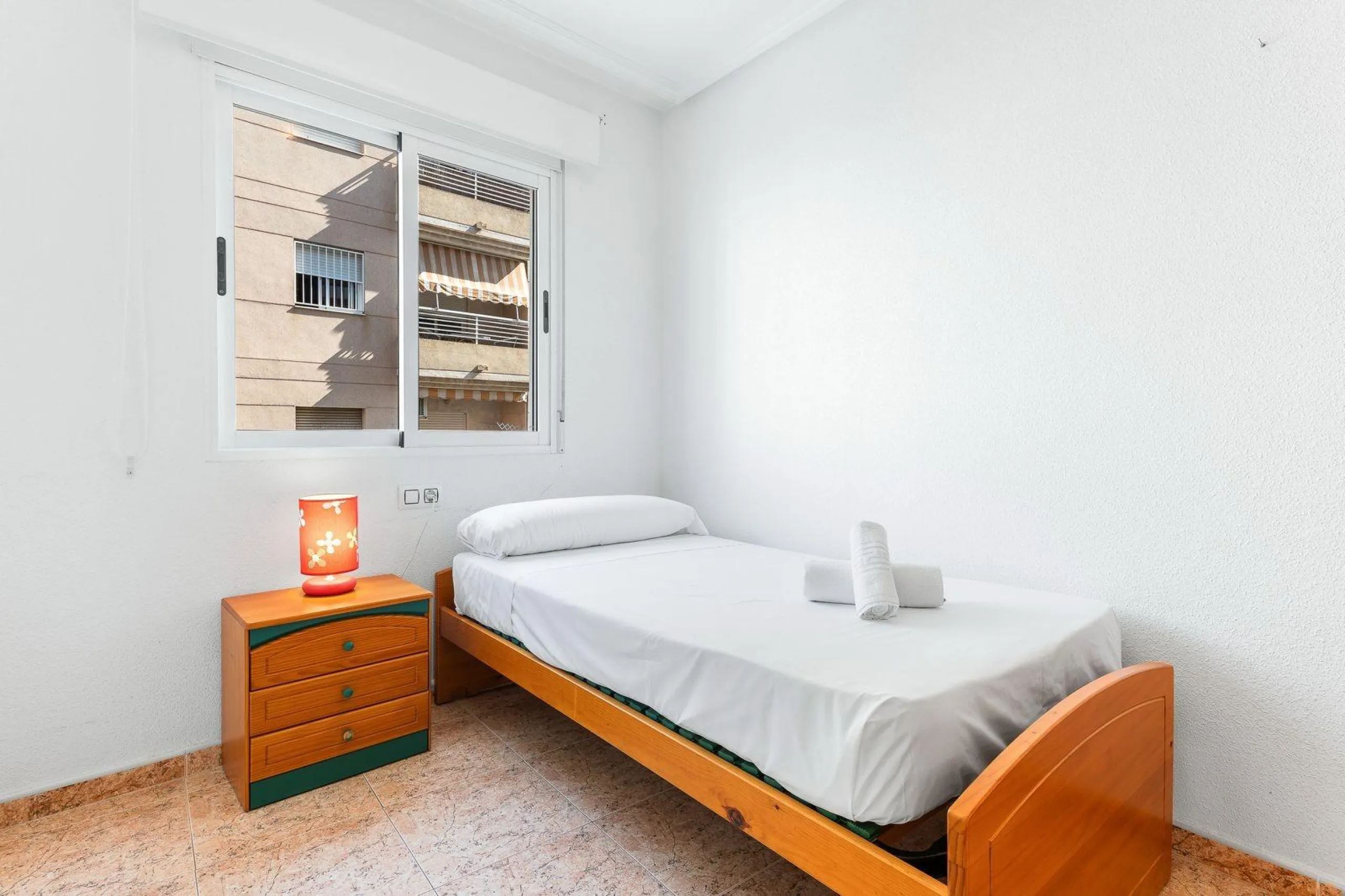 PISO DE 3 DORMITORIOS. 102M2. A 600 M DE LA PLAYA DEL ACEQUIÓN JUNTO AL PARQUE DE LAS NACIONES