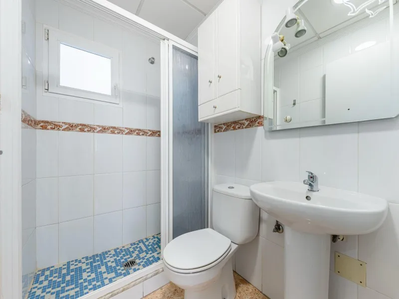 PISO DE 3 DORMITORIOS. 102M2. A 600 M DE LA PLAYA DEL ACEQUIÓN JUNTO AL PARQUE DE LAS NACIONES