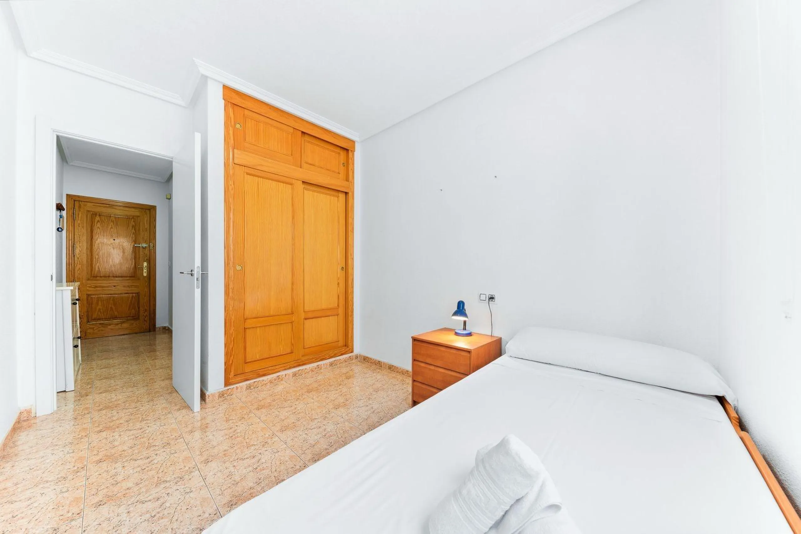 PISO DE 3 DORMITORIOS. 102M2. A 600 M DE LA PLAYA DEL ACEQUIÓN JUNTO AL PARQUE DE LAS NACIONES