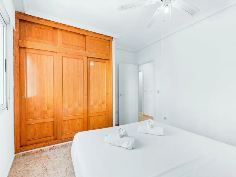 PISO DE 3 DORMITORIOS. 102M2. A 600 M DE LA PLAYA DEL ACEQUIÓN JUNTO AL PARQUE DE LAS NACIONES