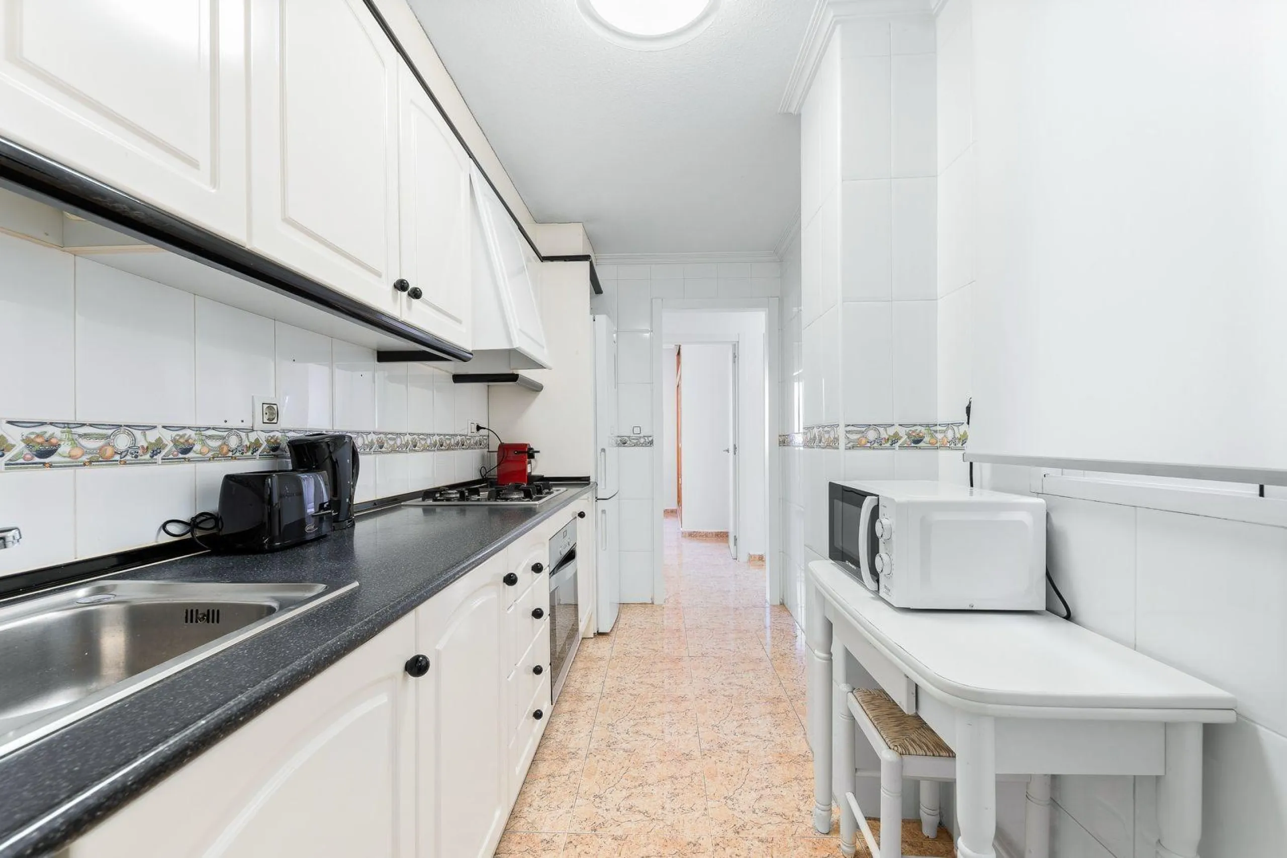 PISO DE 3 DORMITORIOS. 102M2. A 600 M DE LA PLAYA DEL ACEQUIÓN JUNTO AL PARQUE DE LAS NACIONES