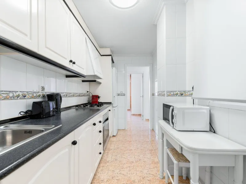 PISO DE 3 DORMITORIOS. 102M2. A 600 M DE LA PLAYA DEL ACEQUIÓN JUNTO AL PARQUE DE LAS NACIONES