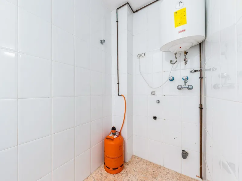 PISO DE 3 DORMITORIOS. 102M2. A 600 M DE LA PLAYA DEL ACEQUIÓN JUNTO AL PARQUE DE LAS NACIONES