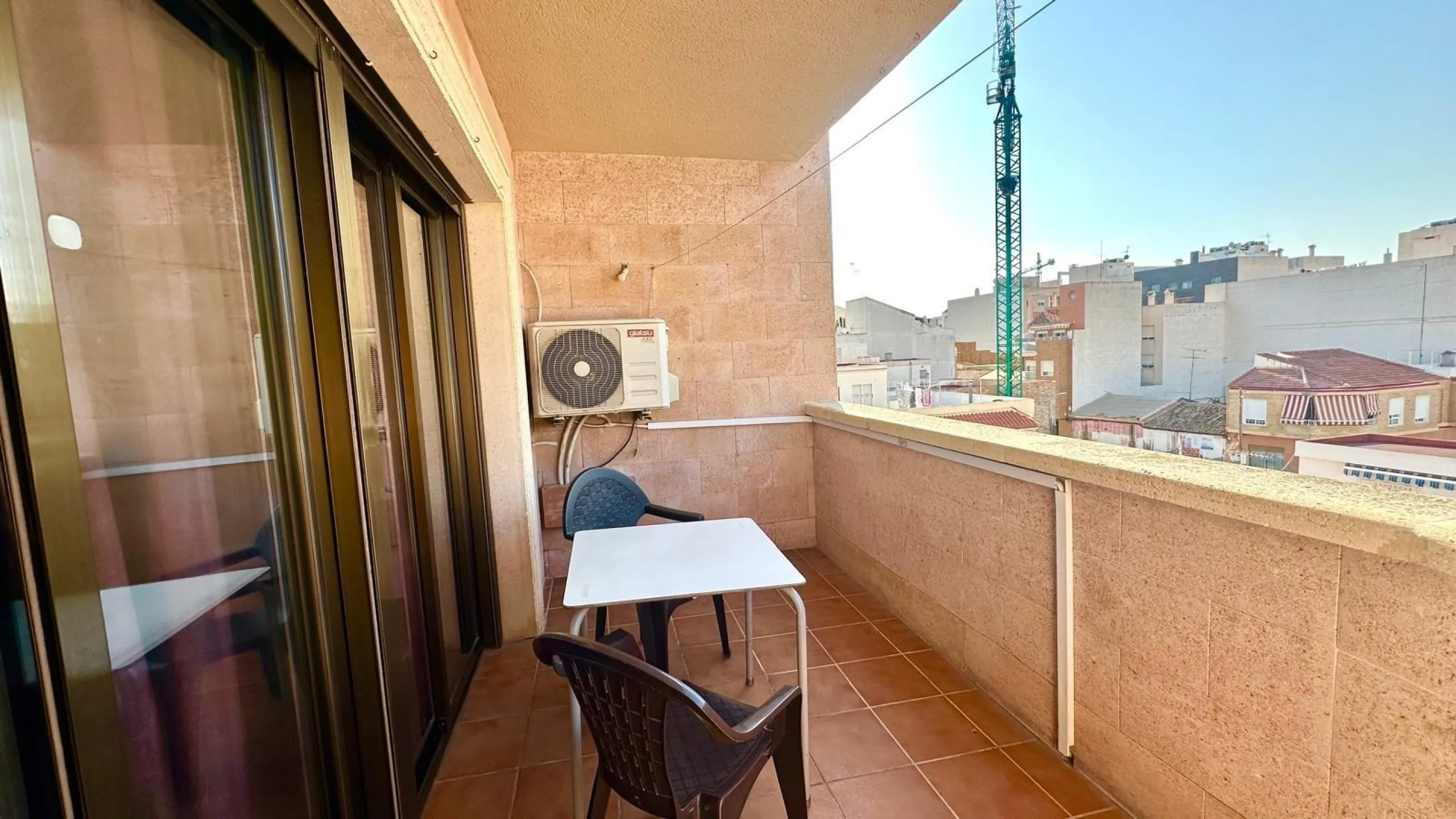 123M2 DE APARTAMENTO A TAN SOLO 450 M DE LA PLAYA CON 3 HAB Y 2 BAÑOS