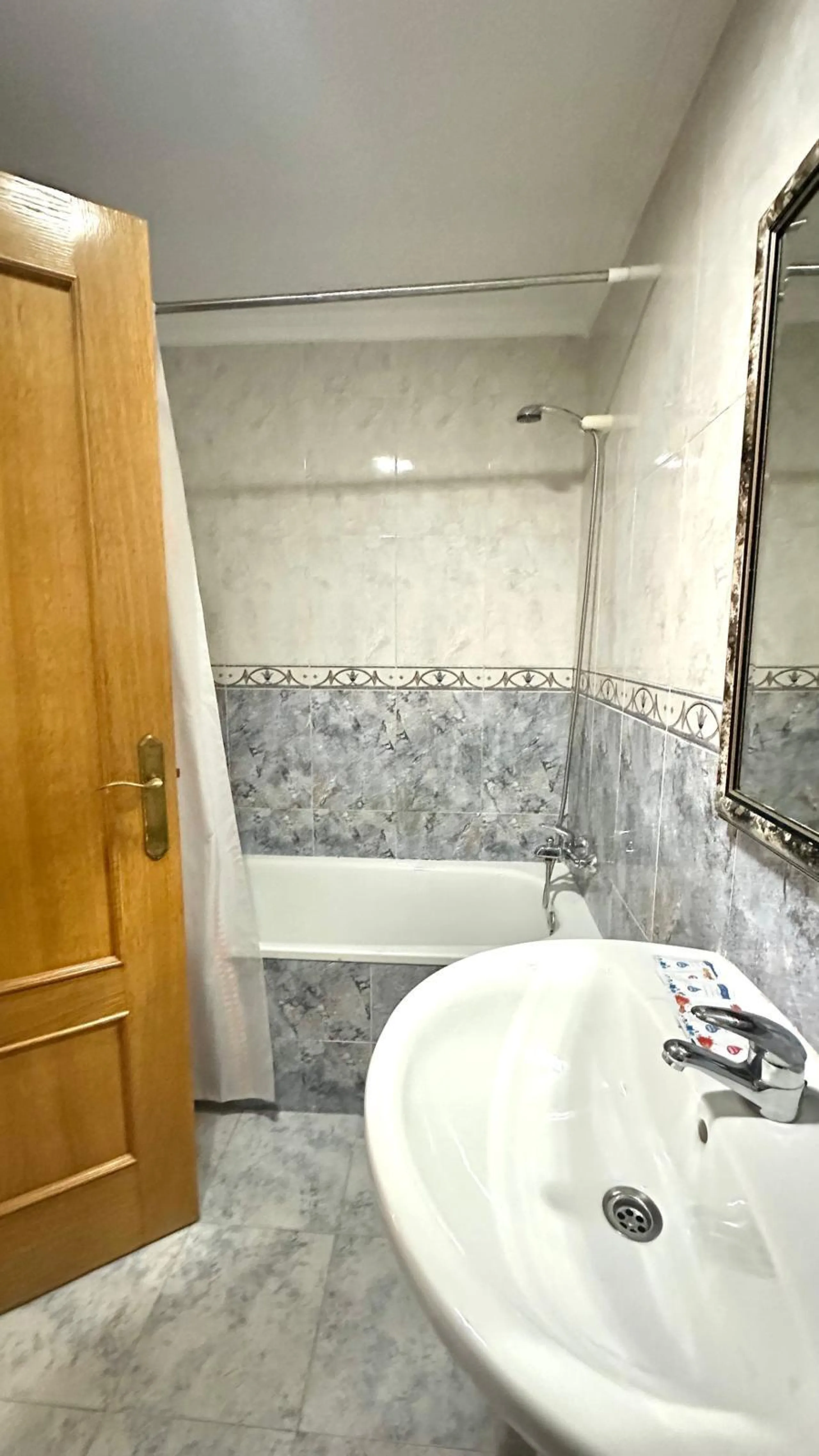 123M2 DE APARTAMENTO A TAN SOLO 450 M DE LA PLAYA CON 3 HAB Y 2 BAÑOS