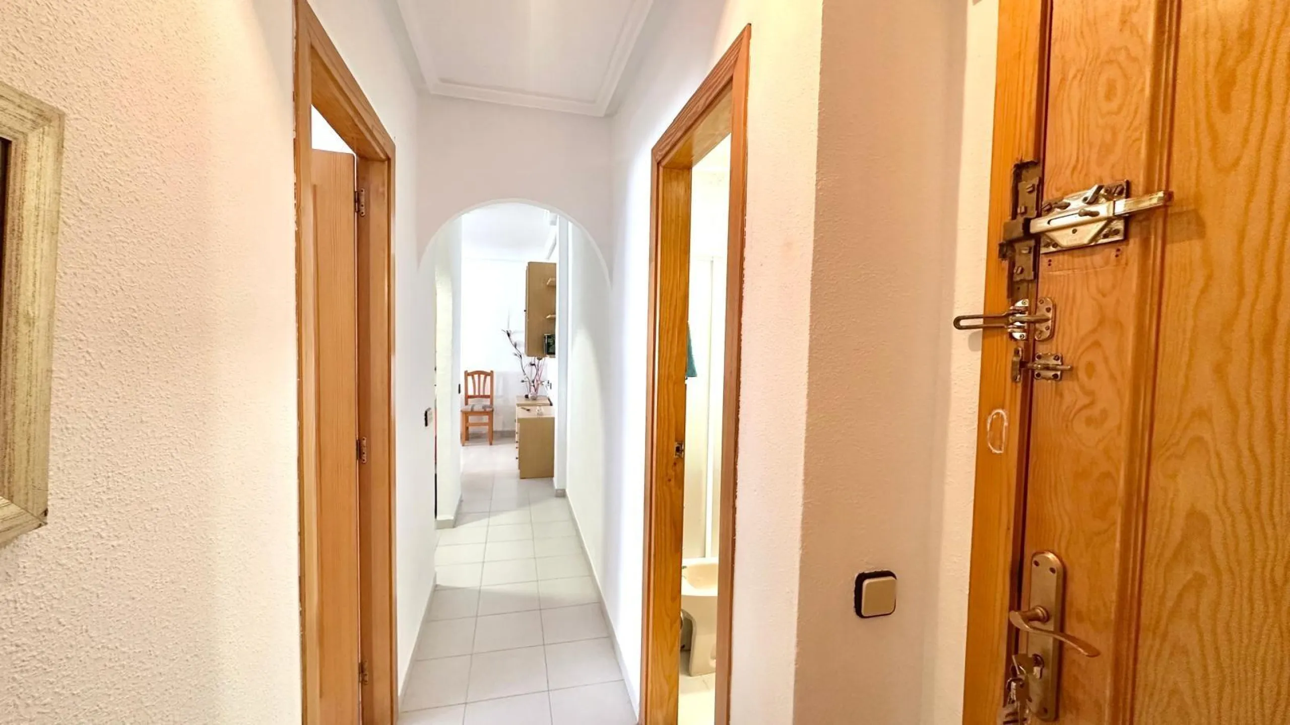 ATICO CON 2 HAB 1 BAÑO A 300 METROS DE LA PLAYA CON PISCINA COMUNITARIA