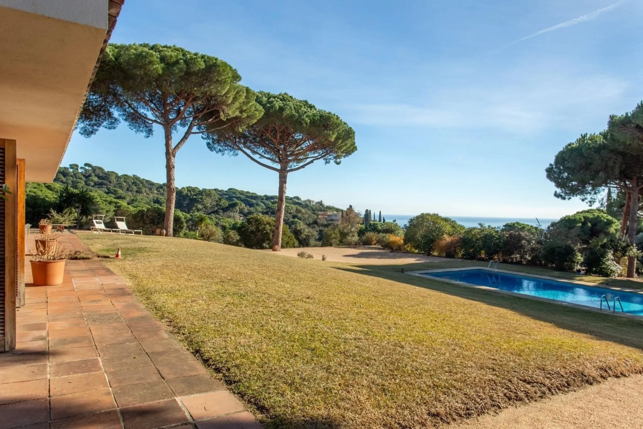 Single-Storey Mediterranean Villa with Sea Views in Sant Andreu de Llavaneres, Barcelona
