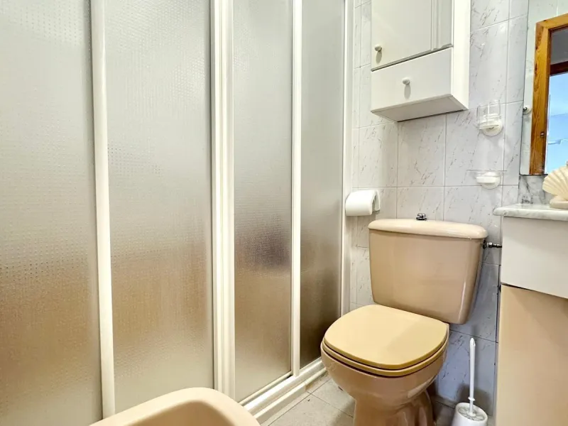 ATICO CON 2 HAB 1 BAÑO A 300 METROS DE LA PLAYA CON PISCINA COMUNITARIA