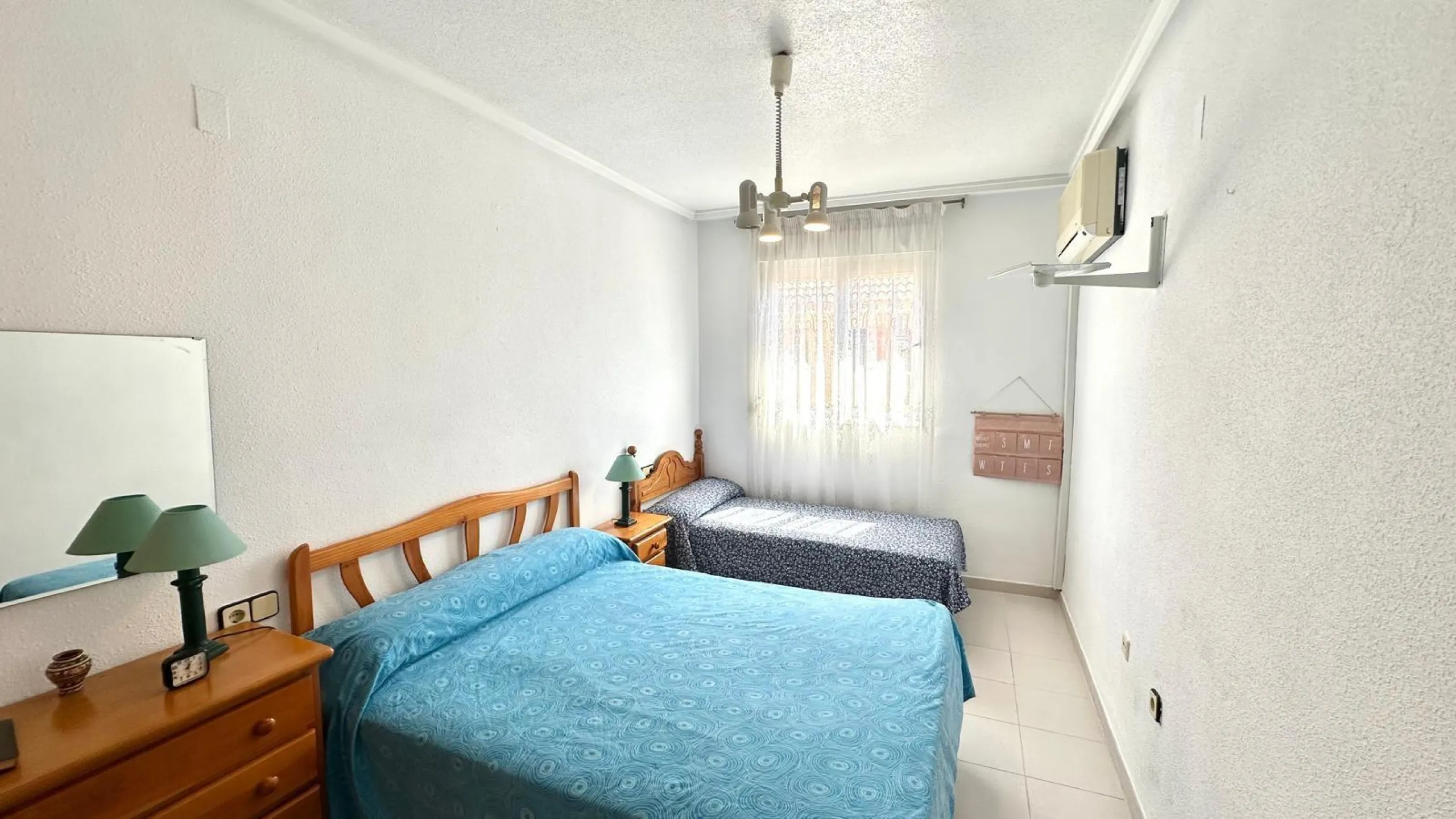 ATICO CON 2 HAB 1 BAÑO A 300 METROS DE LA PLAYA CON PISCINA COMUNITARIA