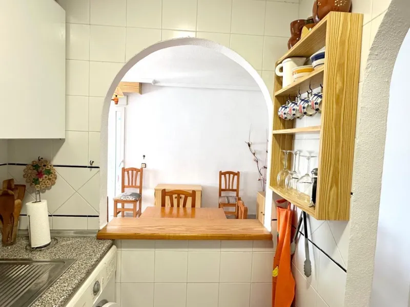ATICO CON 2 HAB 1 BAÑO A 300 METROS DE LA PLAYA CON PISCINA COMUNITARIA
