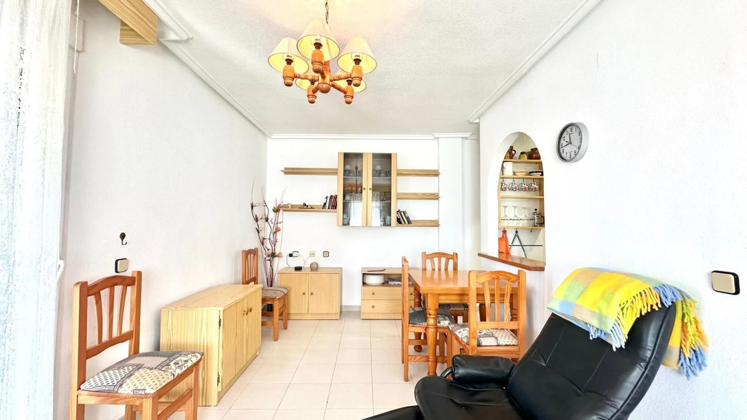 ATICO CON 2 HAB 1 BAÑO A 300 METROS DE LA PLAYA CON PISCINA COMUNITARIA