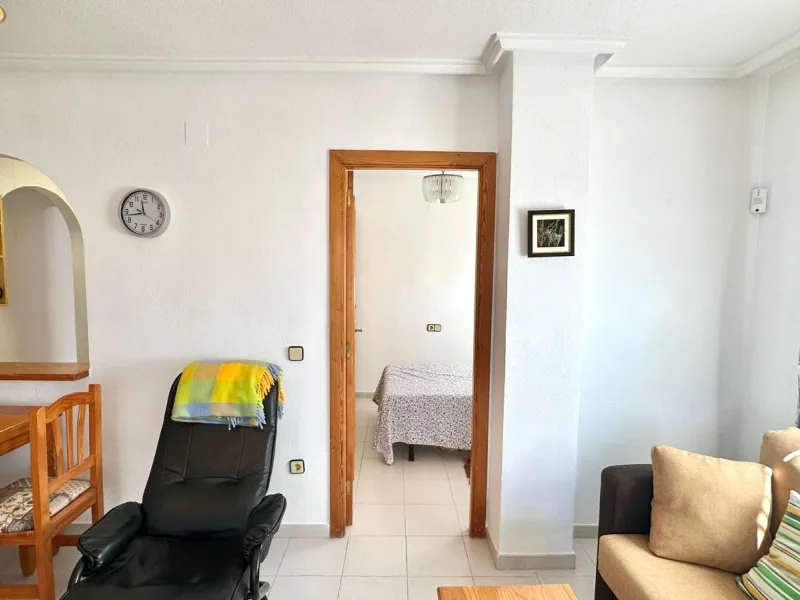 ATICO CON 2 HAB 1 BAÑO A 300 METROS DE LA PLAYA CON PISCINA COMUNITARIA