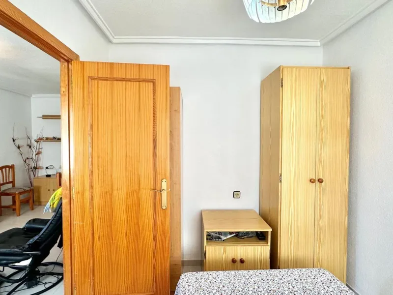 ATICO CON 2 HAB 1 BAÑO A 300 METROS DE LA PLAYA CON PISCINA COMUNITARIA
