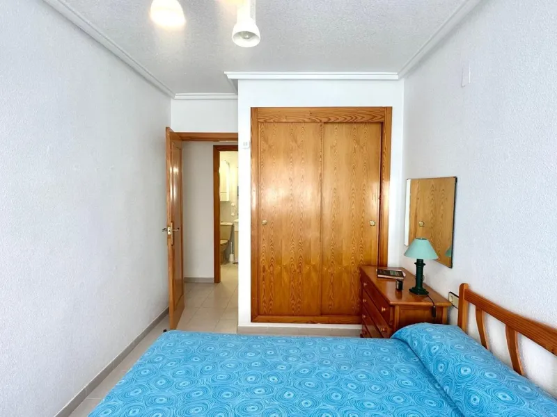 ATICO CON 2 HAB 1 BAÑO A 300 METROS DE LA PLAYA CON PISCINA COMUNITARIA