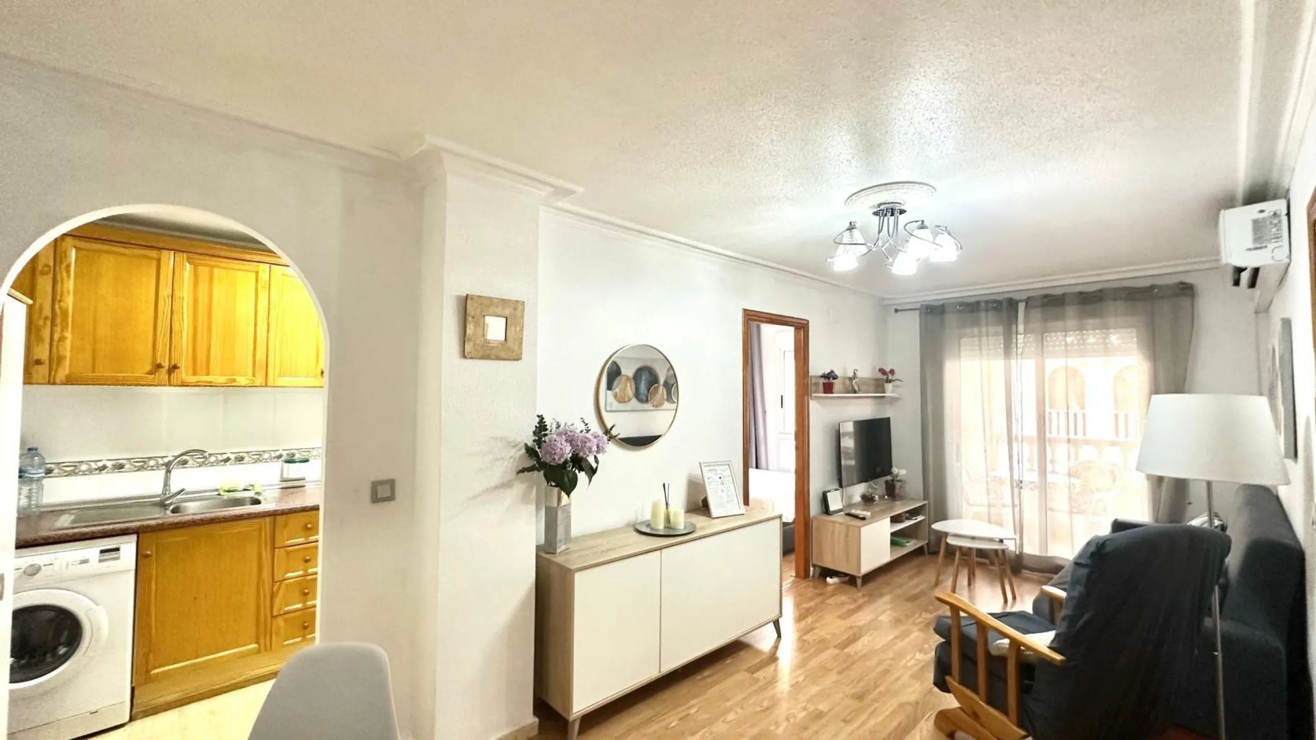 2 BEDROOM APARTMENT WITH TOURIST LICENSE 200 METERS FROM THE BEACH