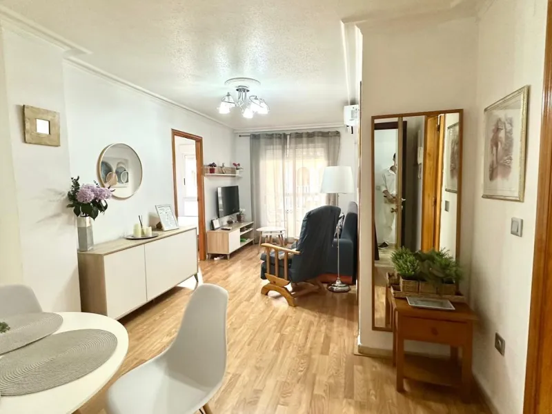 2 BEDROOM APARTMENT WITH TOURIST LICENSE 200 METERS FROM THE BEACH