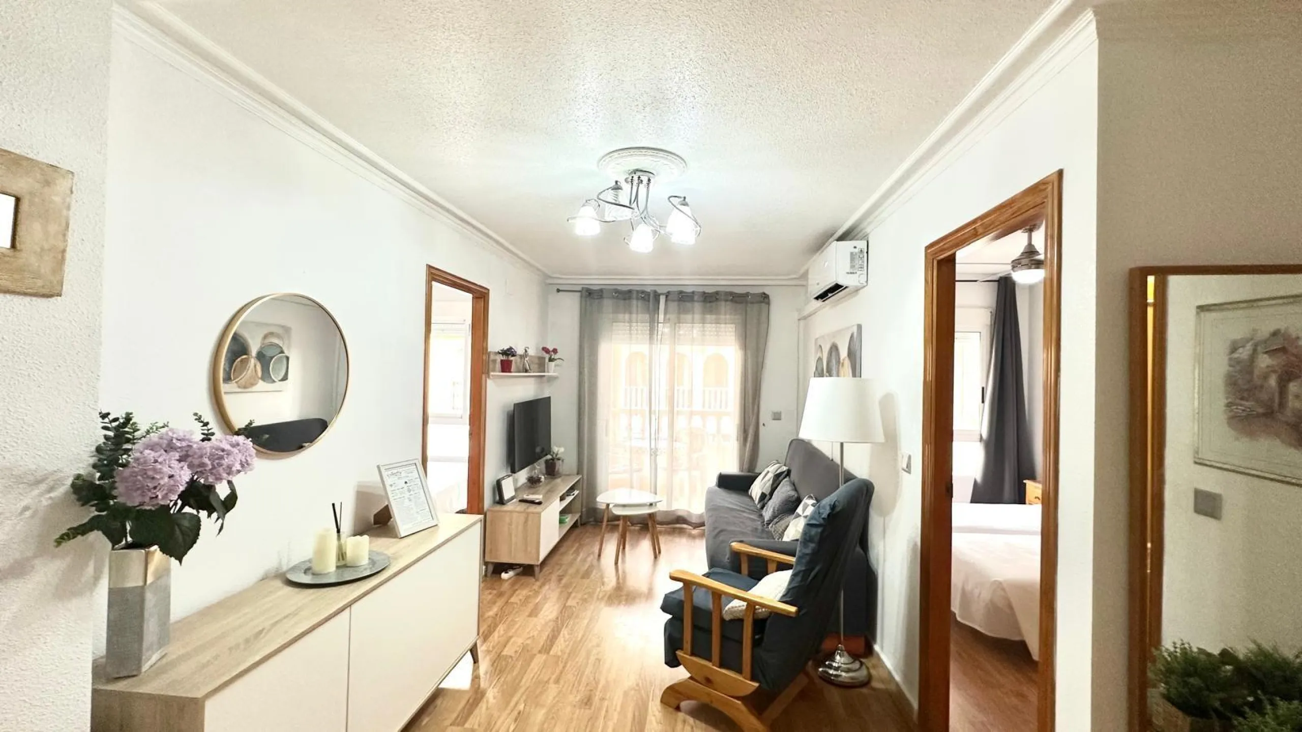 2 BEDROOM APARTMENT WITH TOURIST LICENSE 200 METERS FROM THE BEACH