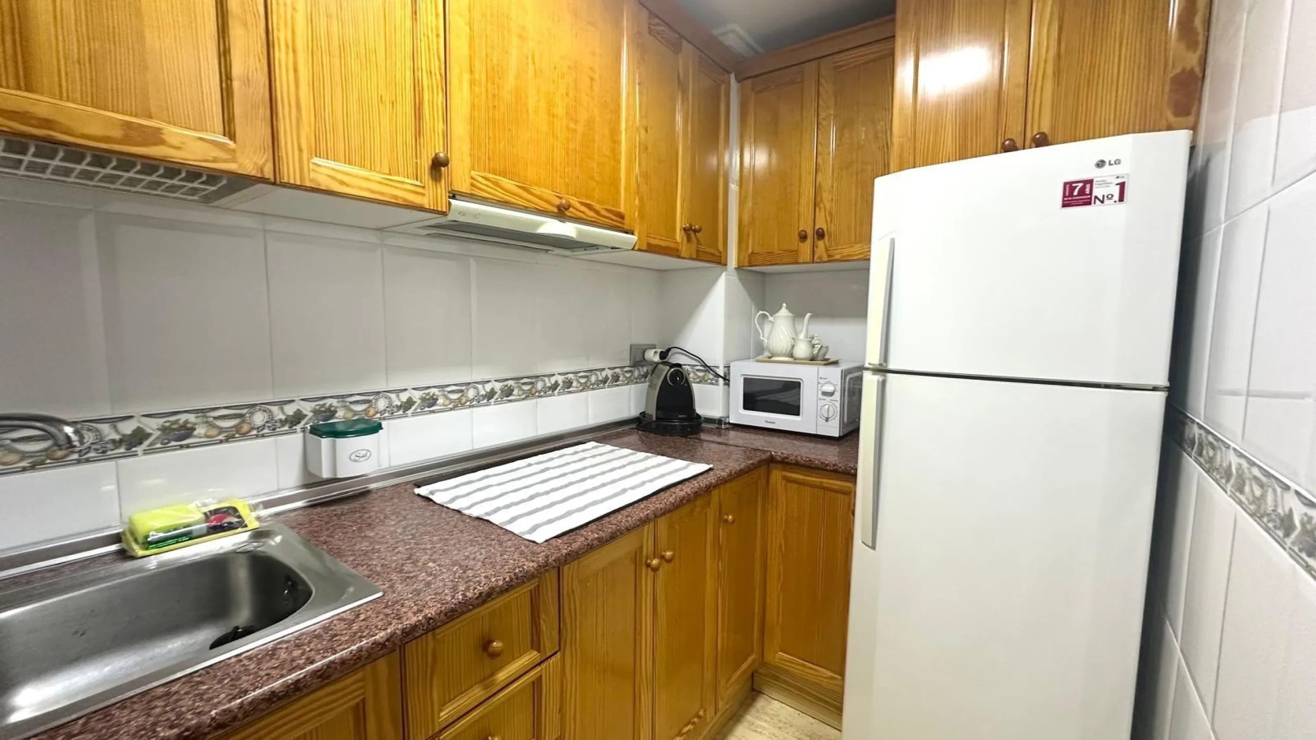 2 BEDROOM APARTMENT WITH TOURIST LICENSE 200 METERS FROM THE BEACH