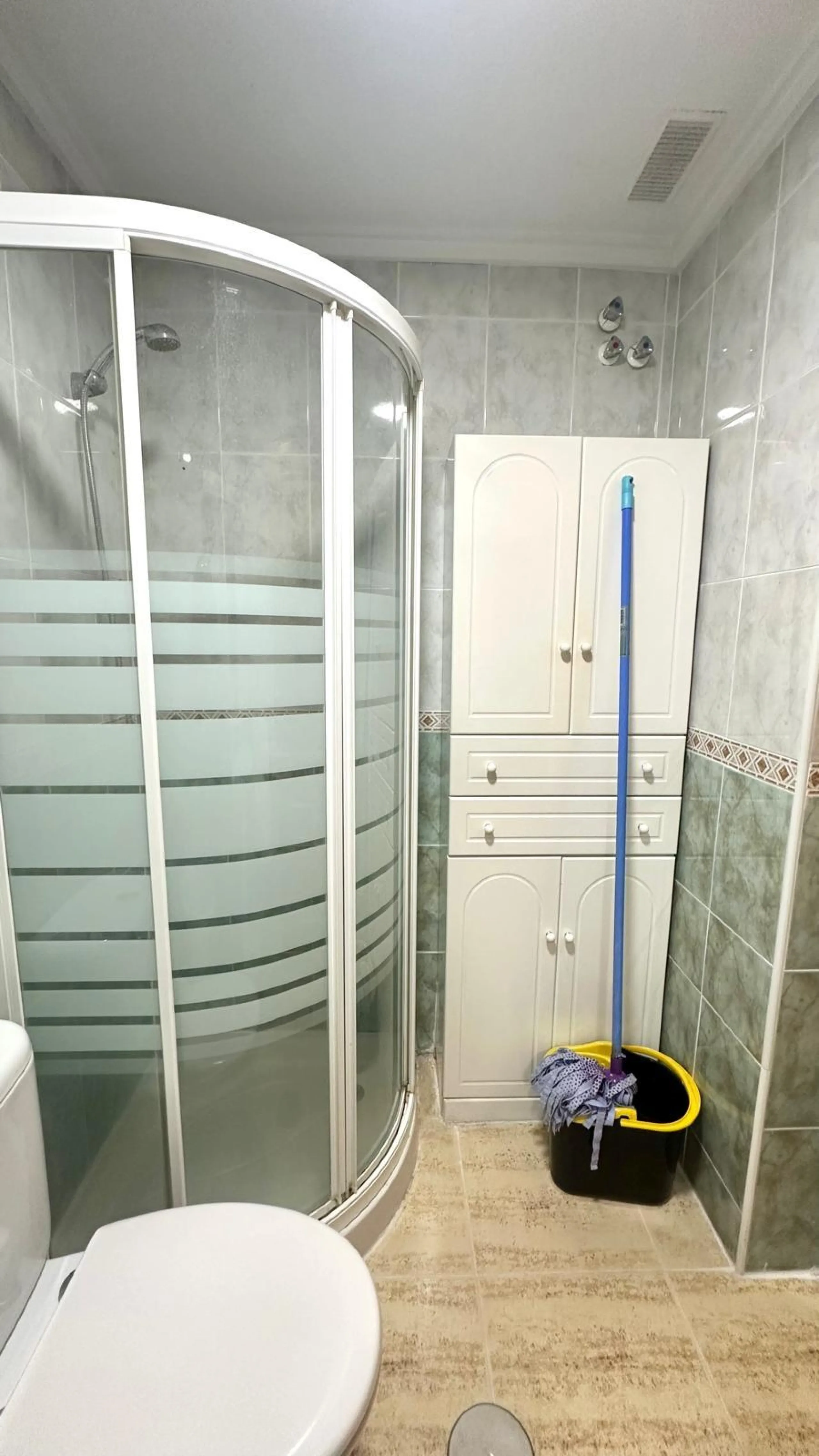 2 BEDROOM APARTMENT WITH TOURIST LICENSE 200 METERS FROM THE BEACH