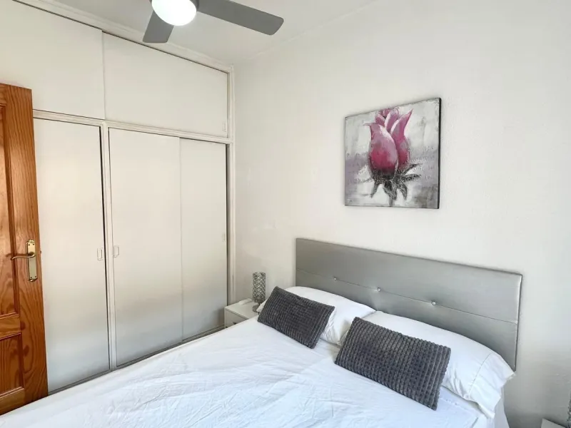 2 BEDROOM APARTMENT WITH TOURIST LICENSE 200 METERS FROM THE BEACH