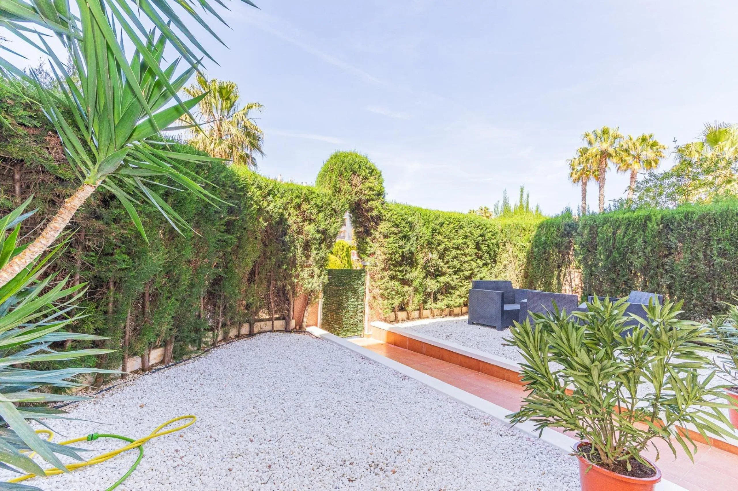 APARTAMENTO DE 2 DORMITORIOS 2 BAÑOS CON TERRAZA EN PLAYA FLAMENCA URB. LAGUNA GOLF