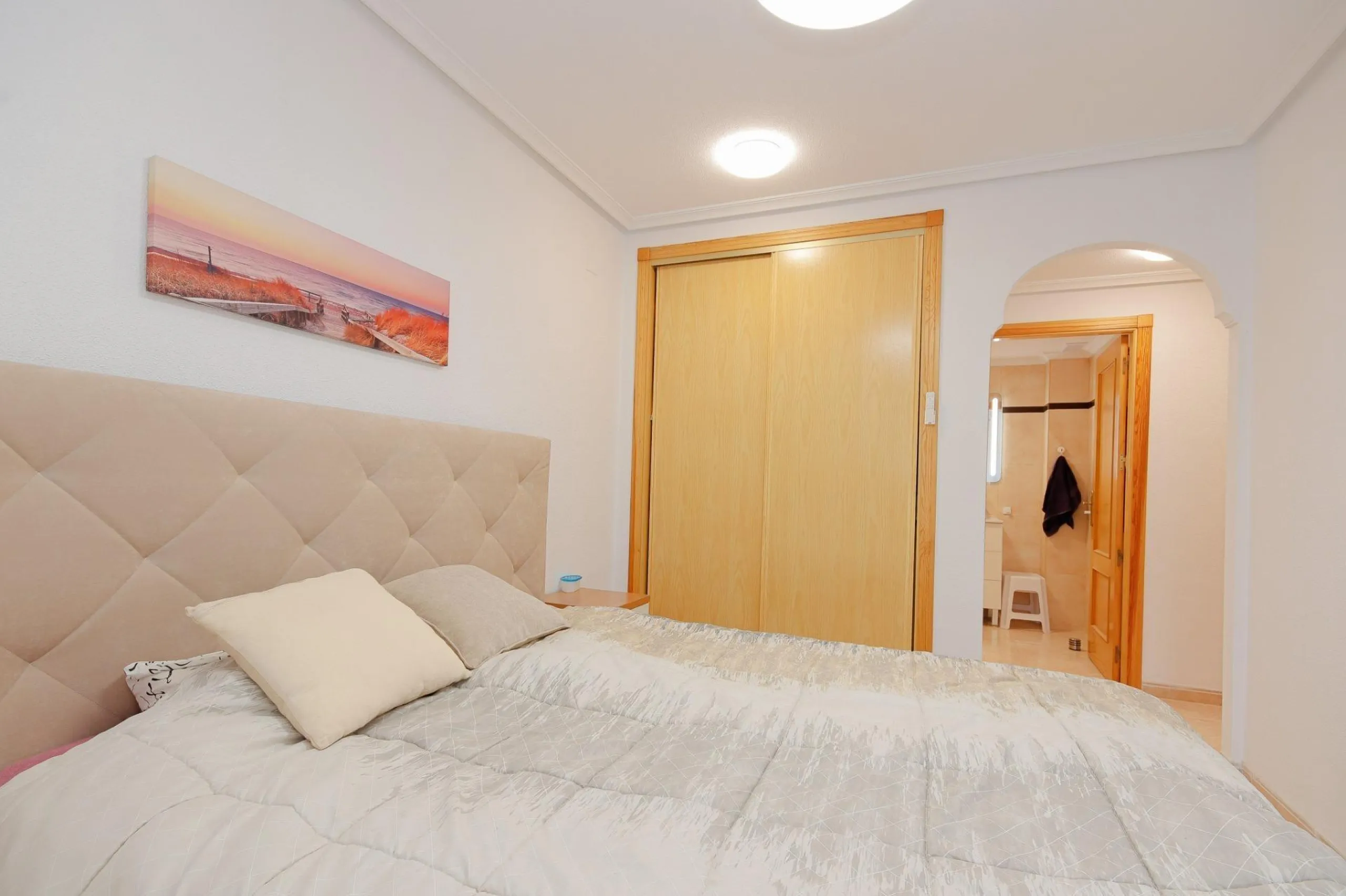 APARTAMENTO DE 2 DORMITORIOS 2 BAÑOS CON TERRAZA EN PLAYA FLAMENCA URB. LAGUNA GOLF
